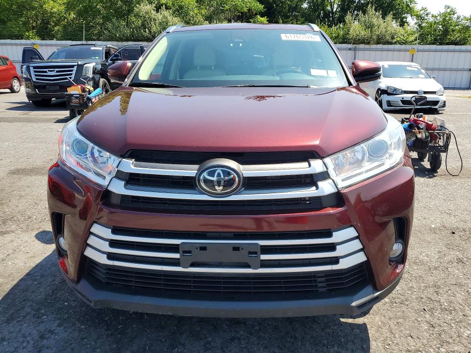 2019 Toyota Highlander VIN 5TDJZRFH8KS704247 COPART salvage auction — REAR END, PA - CERTIFICATE OF SALVAGE, sold $7,000 on 2026-07-28 (photo 5)