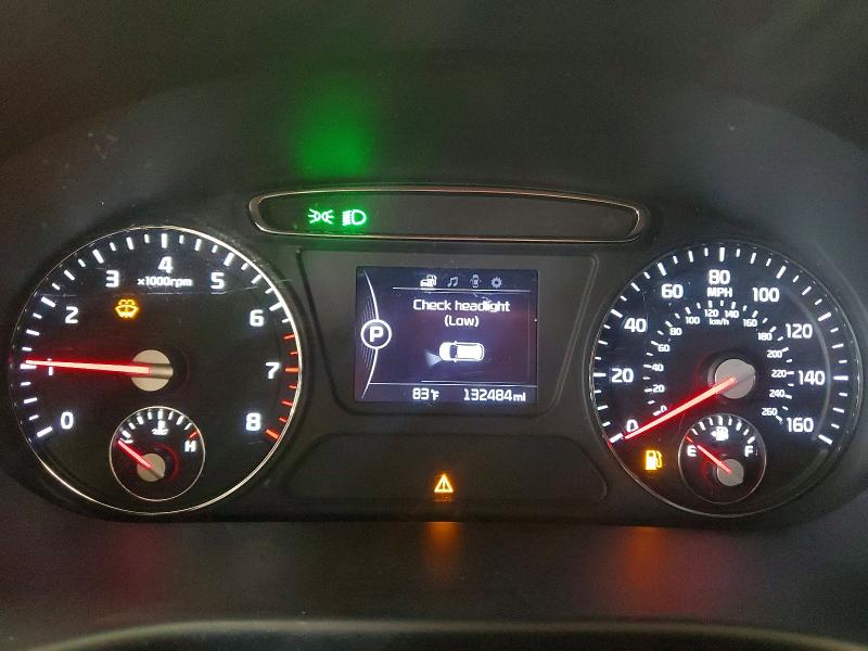 2016 Kia Sorento VIN 5XYPGDA52GG089912 COPART salvage auction — MINOR DENT/SCRATCHES, MT - CERTIFICATE OF TITLE (P), sold $3,500 on 2026-07-27 (photo 9)