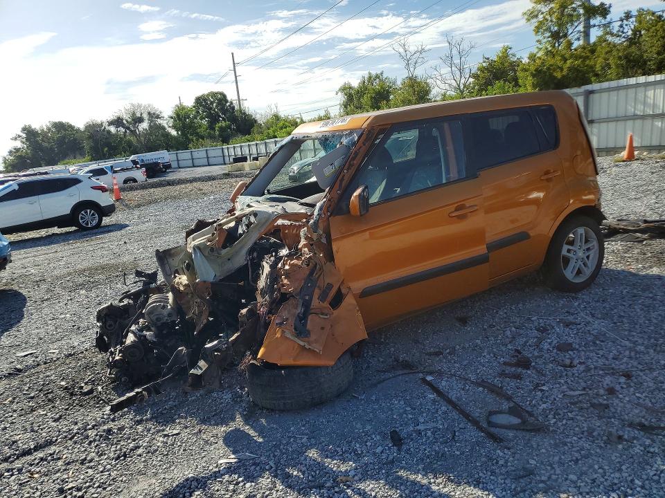 2011 Kia Soul VIN KNDJT2A28B7241659 COPART salvage auction — FRONT END, Fl - Cert Of Title Slvg Rebuildable, sold $10 on 2026-07-28 (photo 1)
