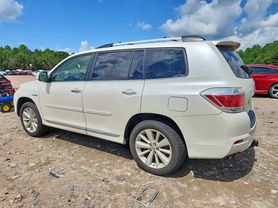 2013 Toyota Highlander VIN JTEDC3EH2D2018532 COPART salvage auction — MINOR DENT/SCRATCHES, Mt - Certificate Of Title, sold $1,100 on 2026-07-27 (photo 2)