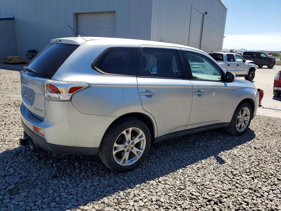 2014 Mitsubishi Outlander VIN JA4AZ3A37EZ015662 COPART salvage auction — SIDE, Salvage Title, sold $550 on 2026-07-16 (photo 3)