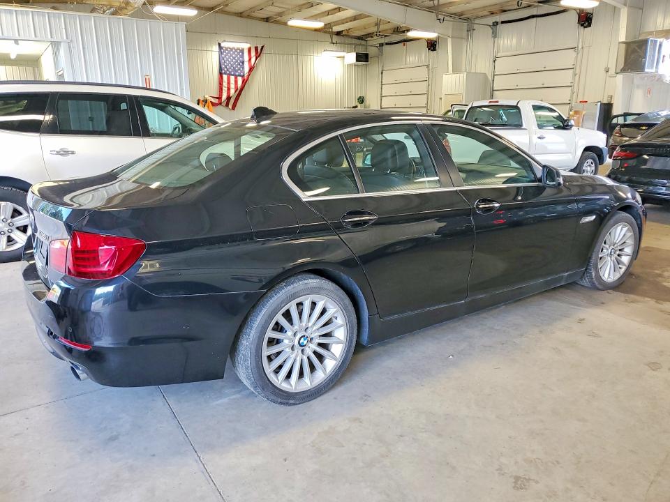 2013 BMW 5er VIN WBAFU7C56DDU71502 COPART salvage auction — MINOR DENT/SCRATCHES, Az - Certificate Of Title, sold $2,100 on 2026-07-28 (photo 3)