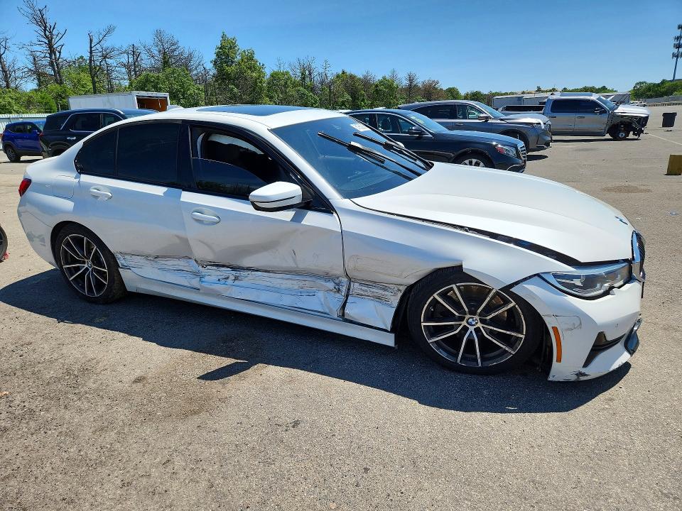 2022 BMW 3er VIN 3MW5R7J02N8C53222 COPART salvage auction — SIDE, NY - MV-907A SALVAGE CERTIFICATE, sold $10,000 on 2026-07-27 (photo 4)