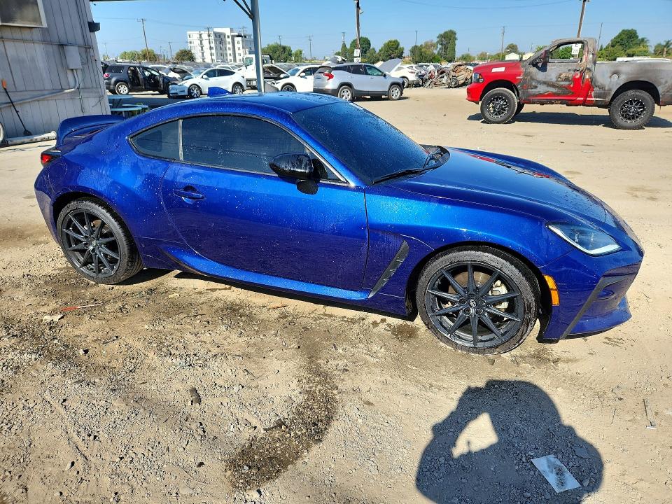 2023 Toyota Gr 86 VIN JF1ZNBE18P9751896 COPART salvage auction — FRONT END, VA - DIS/DLR/EXP ONLY CLEAN TITLE, sold $5,500 on 2026-07-23 (photo 4)