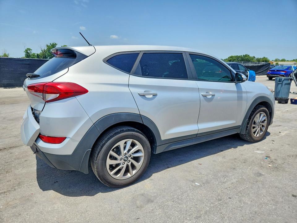 2018 Hyundai Tucson VIN KM8J23A42JU795916 COPART salvage auction — REAR END, Salvage Title, sold $2,350 on 2026-07-28 (photo 3)