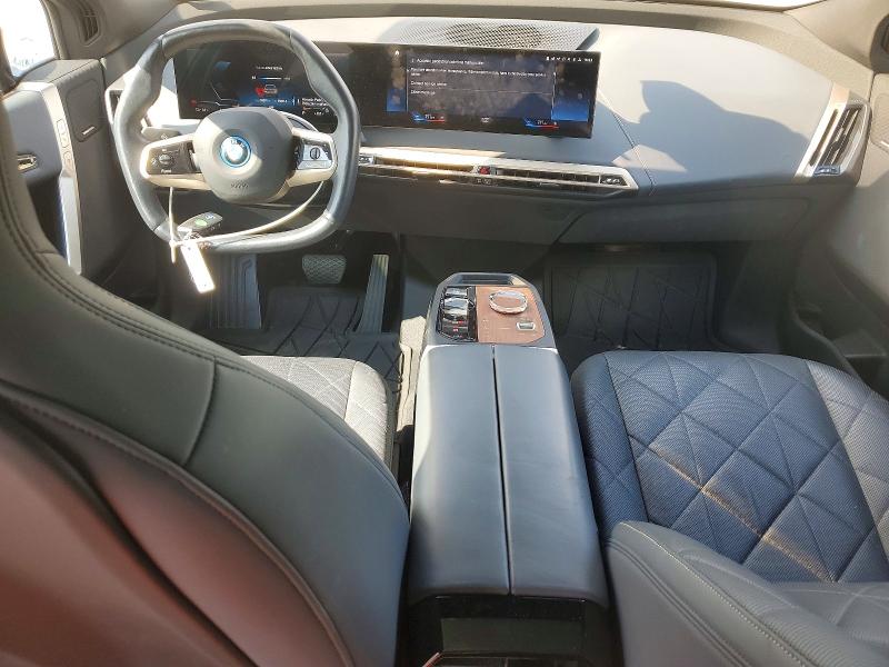 2023 BMW Ix VIN WB523CF04PCM48299 COPART salvage auction — REAR END, Salvage Title, sold $24,000 on 2026-07-29 (photo 8)