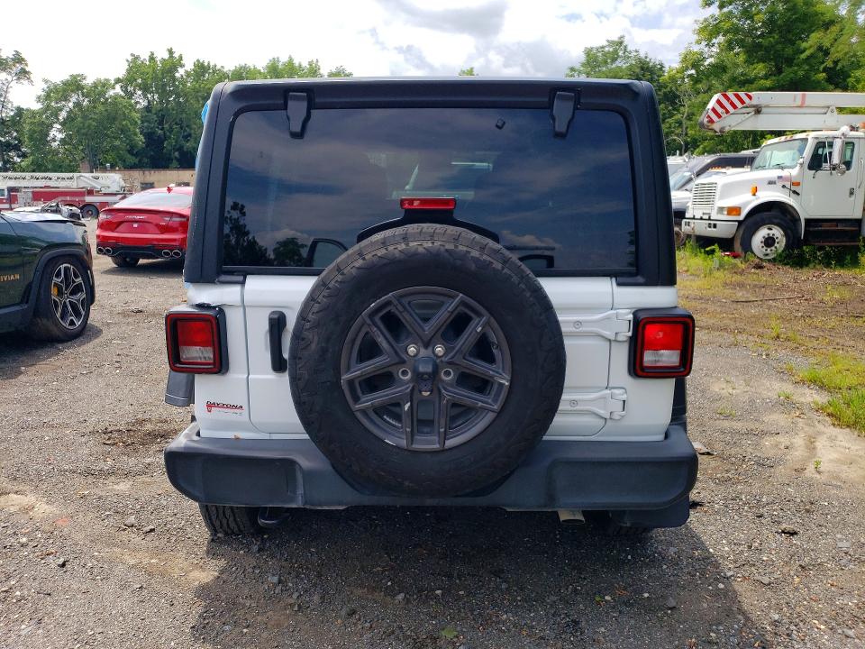 2024 Jeep Wrangler / VIN 1C4PJXKN5RW237039 COPART salvage auction — REAR END, Salvage Title, sold $13,300 on 2026-07-30 (photo 6)