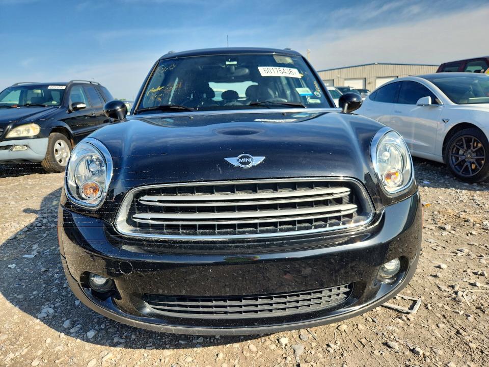 2016 Mini Cooper VIN WMWZB3C5XGWM33551 COPART salvage auction — MINOR DENT/SCRATCHES, Mt - Certificate Of Title, sold $400 on 2026-07-29 (photo 5)
