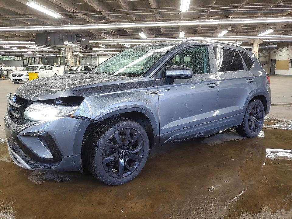 2022 Volkswagen Taos VIN 3VVLX7B26NM068728 COPART salvage auction — FRONT END, FL - CERTIFICATE OF TITLE, sold $6,300 on 2026-07-20 (photo 1)