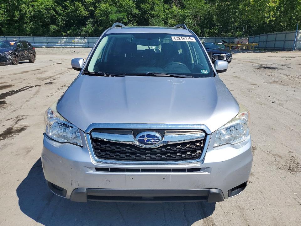 2016 Subaru Forester VIN JF2SJADC2GH542553 COPART salvage auction — MINOR DENT/SCRATCHES, PA - CERT OF TITLE, sold $1,500 on 2026-08-21 (photo 5)
