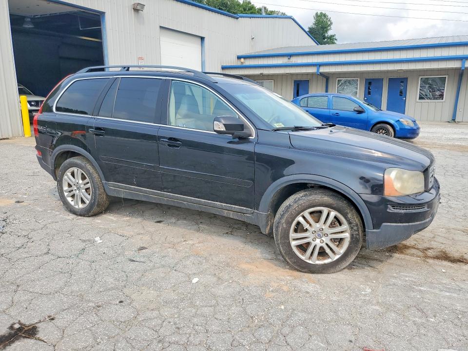 2008 Volvo Xc90 VIN YV4CZ982981482709 COPART salvage auction — WATER/FLOOD, Wv - Salvage Cert - Flood Damaged, sold $375 on 2026-08-06 (photo 4)