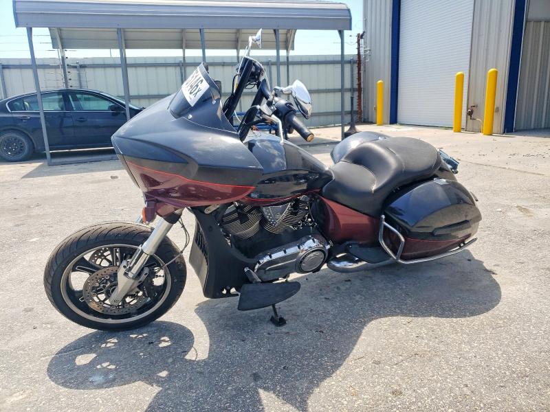 2016 Victory Cross country VIN 5VPTW36N8G3045262 COPART salvage auction — NORMAL WEAR, Nc - Dealer Only Clean Title, sold $2,200 on 2026-07-14 (photo 3)