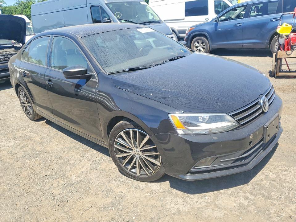 2016 Volkswagen Jetta VIN 3VWD17AJ6GM259532 COPART salvage auction — MINOR DENT/SCRATCHES, Ct - Certificate Of Title, sold $2,500 on 2026-08-13 (photo 4)