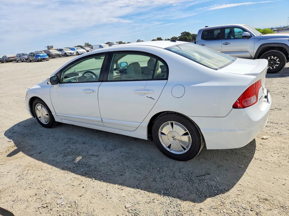 2006 Honda Civic hybrid VIN JHMFA36276S012983 COPART salvage auction — MINOR DENT/SCRATCHES, Ca - Dis/Dlr/Exp Only Clean Title, sold $375 on 2026-07-30 (photo 2)