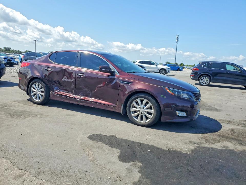 2015 Kia Optima VIN 5XXGN4A73FG485101 COPART salvage auction — SIDE, Salvage Title, sold $925 on 2026-07-22 (photo 4)