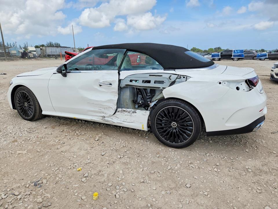 2026 Mercedes-benz VIN W1KMK4HB2TF086878 COPART salvage auction — SIDE, Fl - Cert Of Title Slvg Rebuildable, sold $18,800 on 2026-07-28 (photo 2)
