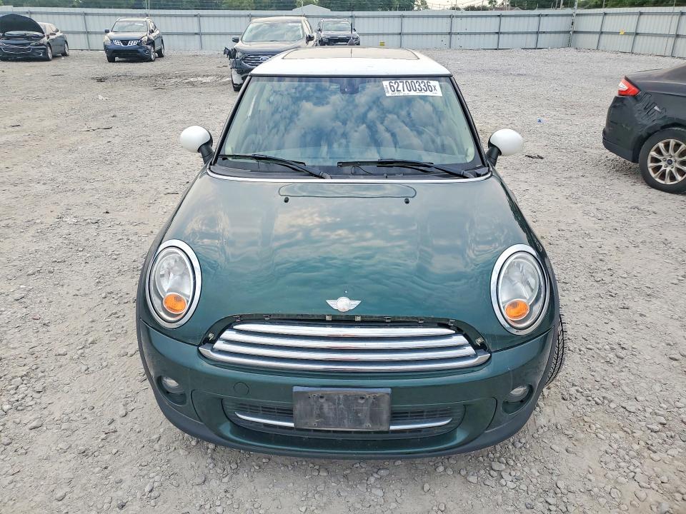 2013 Mini Cooper VIN WMWSU3C53DT549666 COPART salvage auction — REAR END, Oh - Certificate Of Title, sold $225 on 2026-07-31 (photo 5)