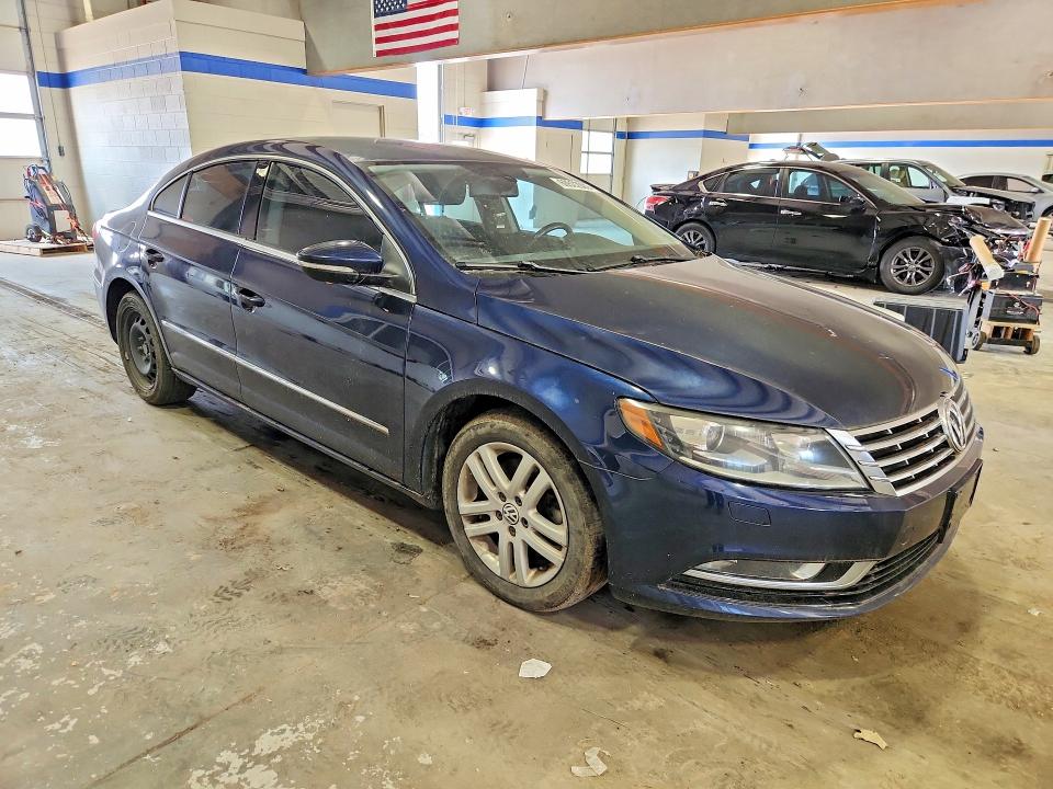 2013 Volkswagen VIN WVWBN7AN3DE539492 COPART salvage auction — MINOR DENT/SCRATCHES, VA - CERTIFICATE OF TITLE, sold $500 on 2026-07-17 (photo 4)