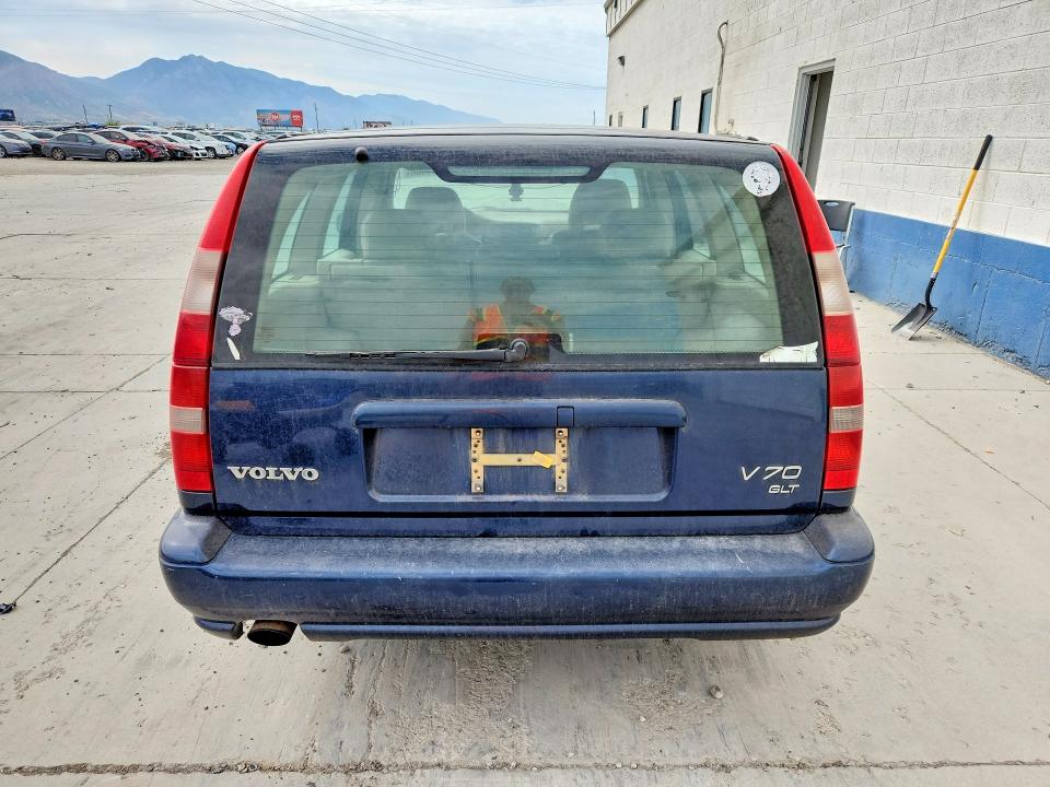 1998 Volvo V70 VIN YV1LW5671W2498794 COPART salvage auction — SIDE, Ut - Salvage Certificate, sold $175 on 2026-08-17 (photo 6)