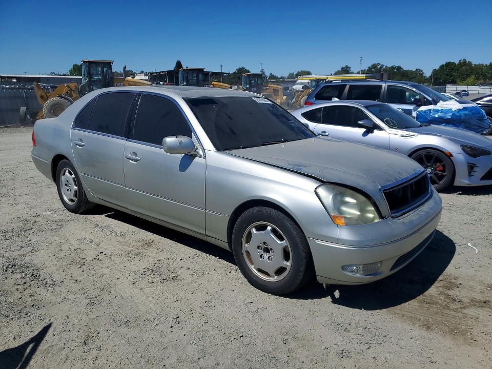 2002 Lexus Ls 430 VIN JTHBN30F420082235 COPART salvage auction — FRONT END, Ca - Dis/Dlr/Exp Only Clean Title, sold $1,700 on 2026-07-21 (photo 4)