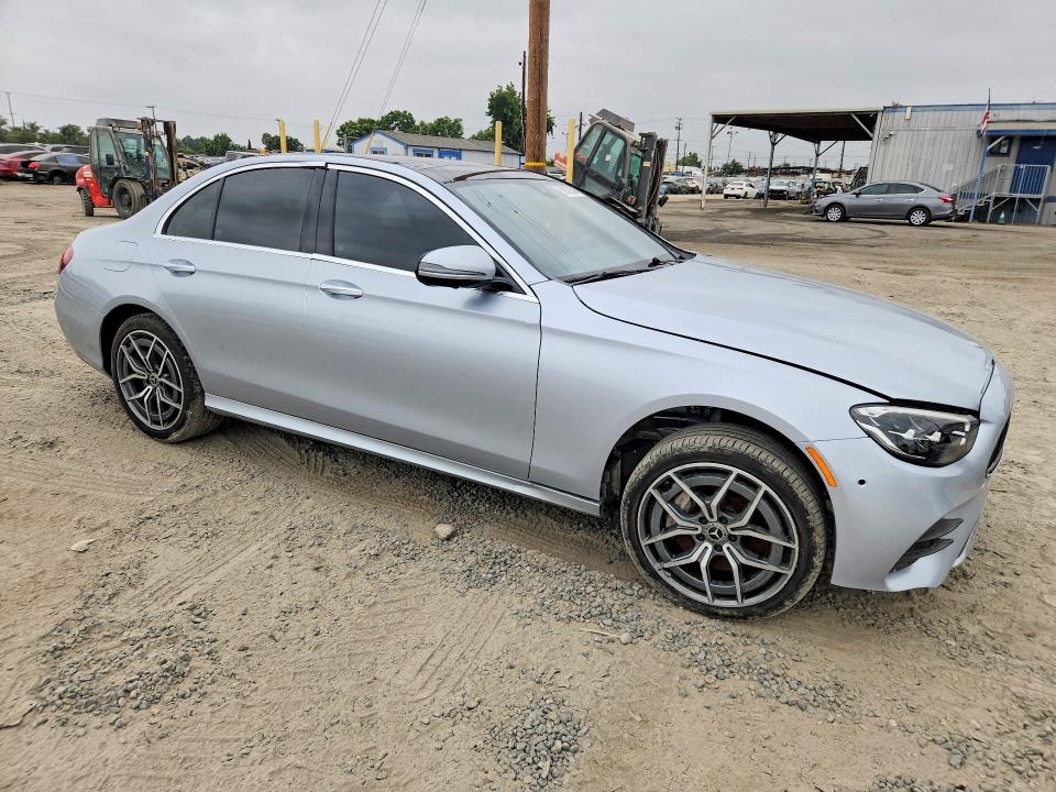 2021 Mercedes-benz E-klasse VIN W1KZF8EB0MA876636 COPART salvage auction — FRONT END, Ct - Dis/Dlr/Exp Only Salvage Title, sold $12,900 on 2026-07-29 (photo 4)