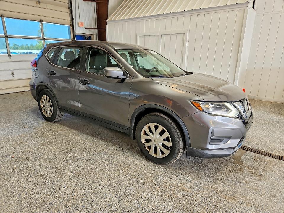2017 Nissan Rogue VIN KNMAT2MVXHP576002 COPART salvage auction — MECHANICAL, Ny - Certificate Of Title, sold $900 on 2026-07-20 (photo 4)