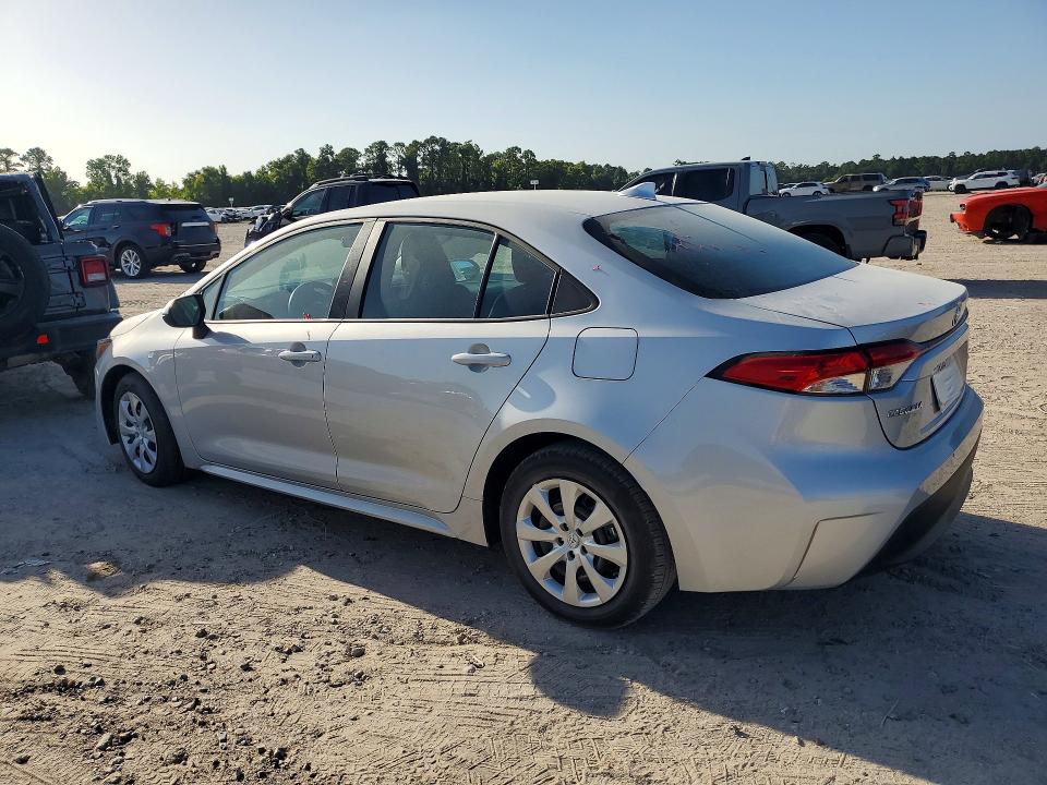 2026 Toyota Corolla VIN 5YFB4MDE5TP432569 COPART salvage auction — WATER/FLOOD, FL - CERT OF TITLE-SLVG REBLD FLOOD, sold $9,300 on 2026-07-28 (photo 2)