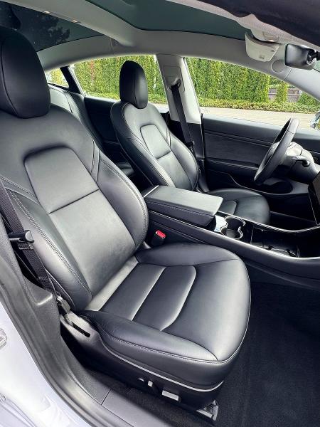 2020 Tesla Model 3 VIN 5YJ3E1EA9LF613004 COPART salvage auction — DAMAGE HISTORY, WA - CERT OF OWNERSHIP-REBUILT (P), sold $6,100 on 2026-07-31 (photo 5)