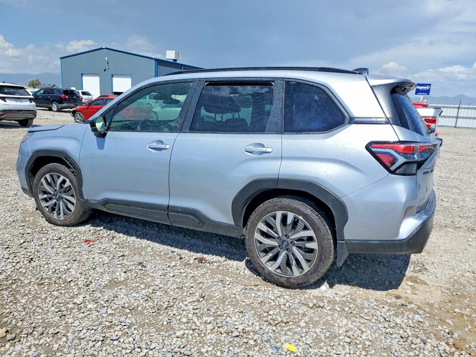 2025 Subaru Forester VIN JF2SLDTC7SH434774 COPART salvage auction — FRONT END, Nv - Salvage Title, sold $2,100 on 2026-07-10 (photo 2)