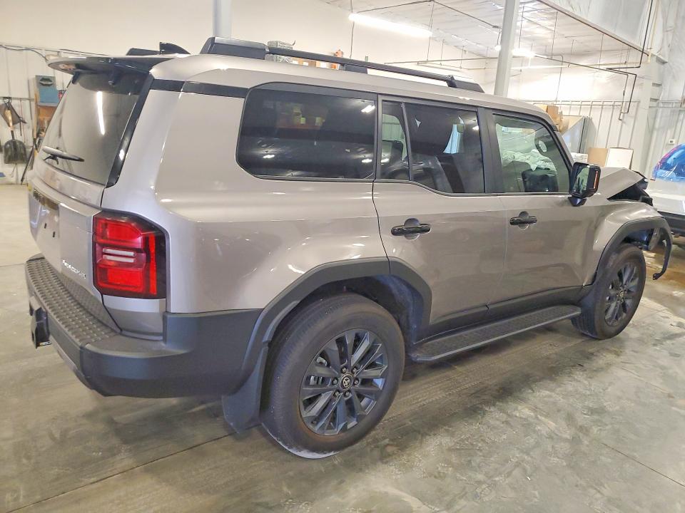 2026 Toyota Land cruiser VIN JTEABFAJ2T5021833 COPART salvage auction — FRONT END, Mn - Cert Of Title-Salvage, sold $27,500 on 2026-08-24 (photo 3)
