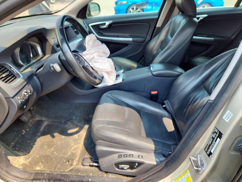 2017 Volvo V60 VIN YV140MEK9H1333302 COPART salvage auction — REAR END, NY - MV-907A SALVAGE CERTIFICATE, sold $225 on 2026-08-03 (photo 7)