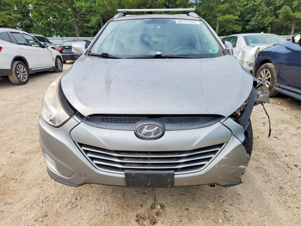 2013 Hyundai Tucson VIN KM8JU3AC1DU639517 COPART salvage auction — FRONT END, Va - Certificate Of Title, sold $550 on 2026-07-28 (photo 5)