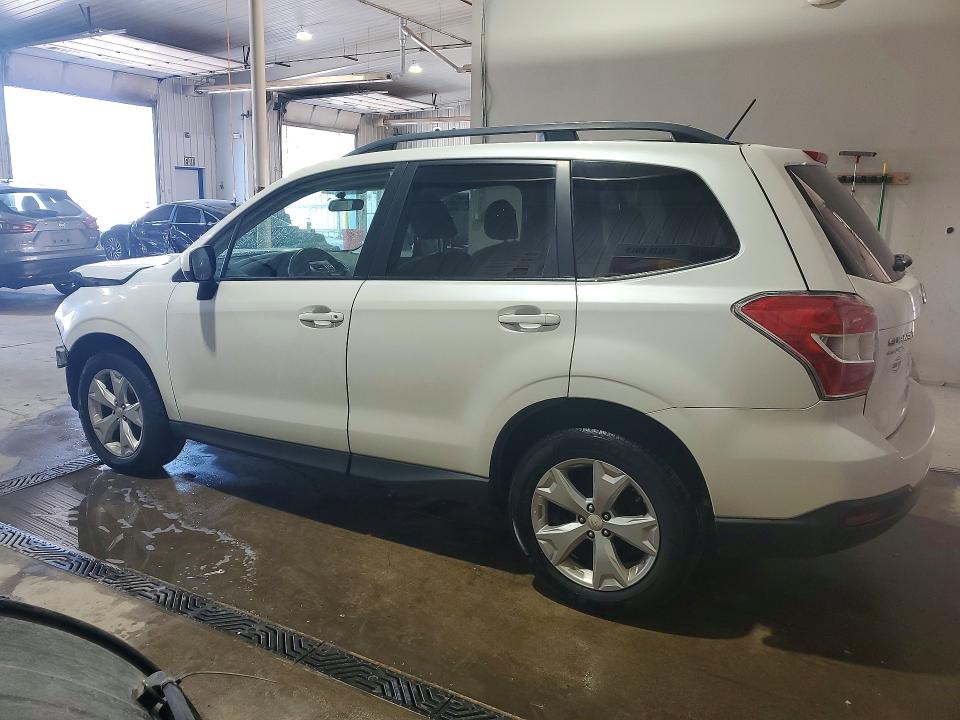 2014 Subaru Forester VIN JF2SJAGC5EH492501 COPART salvage auction — FRONT END, Pa - Certificate Of Salvage, sold $175 on 2026-07-30 (photo 2)