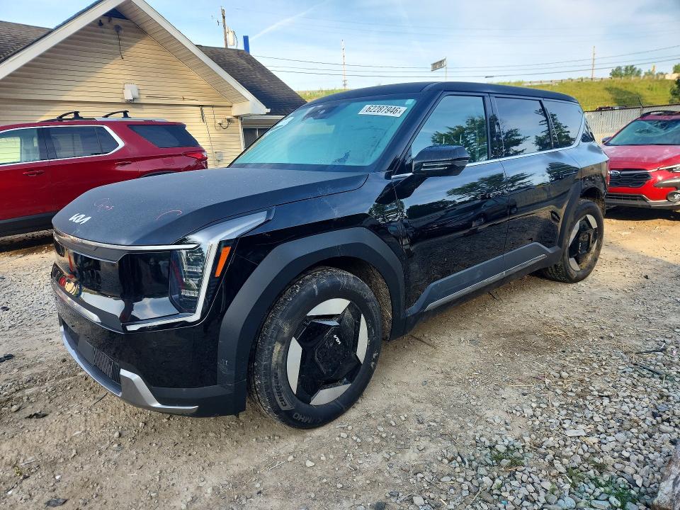 2024 Kia Ev9 VIN KNDAA5S27R6038882 — COPART salvage auction photo