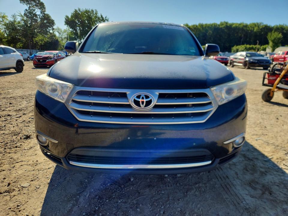 2013 Toyota Highlander VIN 5TDDK3EHXDS256466 COPART salvage auction — FRONT END, GA - CERTIFICATE OF TITLE, sold $2,600 on 2026-07-21 (photo 5)