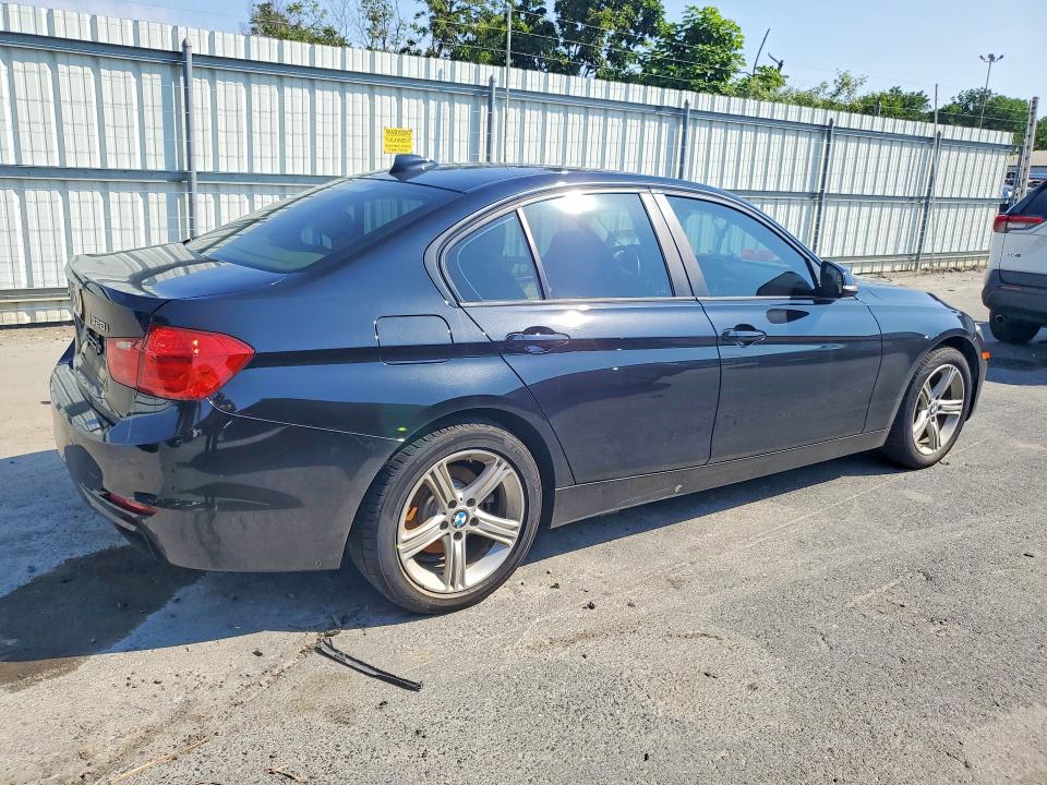 2015 BMW 3er VIN WBA3B5G52FNS16768 COPART salvage auction — WATER/FLOOD, Nj - Cert Of Title-Salvage Flood, sold $1,550 on 2026-08-11 (photo 3)