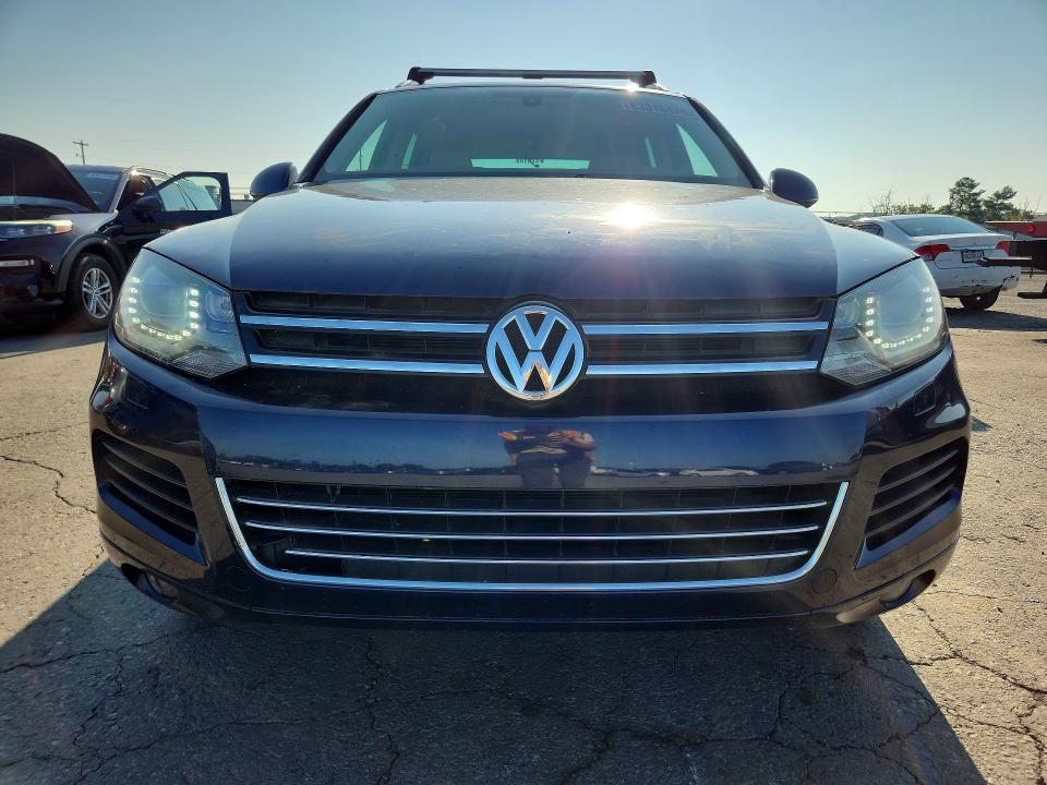 2013 Volkswagen Touareg VIN WVGEF9BP3DD001589 COPART salvage auction — SIDE, Pa - Certificate Of Salvage, sold $1,250 on 2026-08-07 (photo 5)