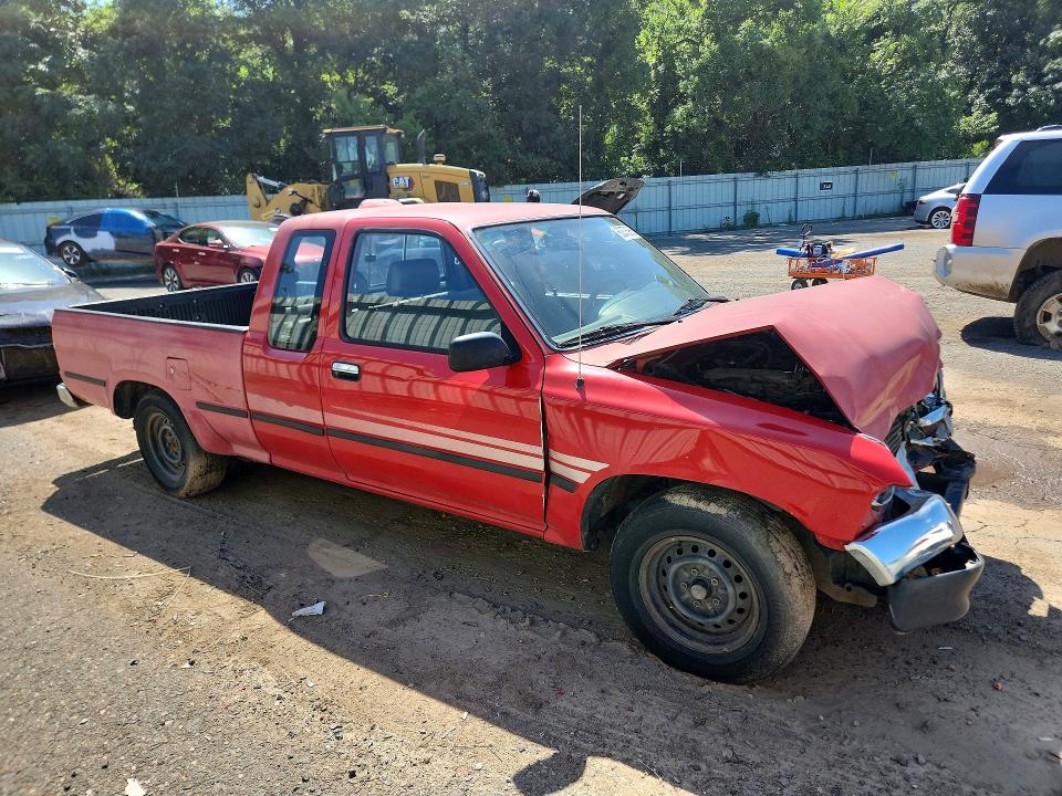 1995 Toyota Pickup VIN JT4RN93P4S5113140 COPART salvage auction — FRONT END, LA - PERMIT TO SELL, sold $3,100 on 2026-07-16 (photo 4)