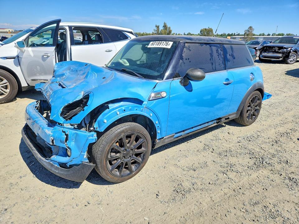 2013 Mini Cooper VIN WMWSV3C55DT389089 COPART salvage auction — FRONT END, Ca - Salvage Certificate (P), sold $400 on 2026-07-16 (photo 1)