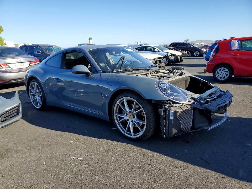 2018 Porsche 911 VIN WP0AA2A98JS105840 COPART salvage auction — FRONT END, CA - SALVAGE CERTIFICATE, sold $42,500 on 2026-08-26 (photo 4)
