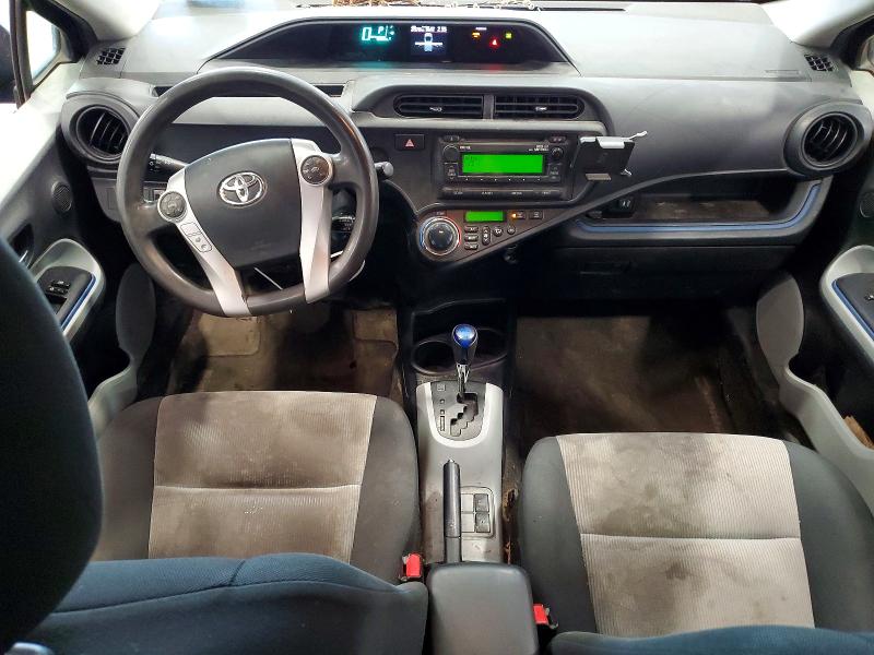2013 Toyota Prius c VIN JTDKDTB36D1554245 COPART salvage auction — FRONT END, Vt - Certificate Of Title, sold $200 on 2026-07-20 (photo 8)
