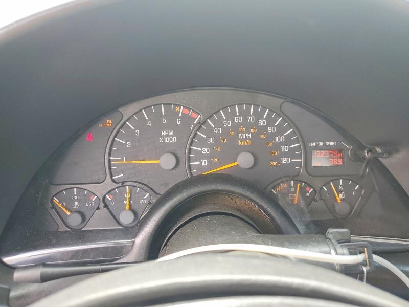 2000 Pontiac Firebird VIN 2G2FS22KXY2149562 COPART salvage auction — ROOF, CO - DIS/DLR/EXP ONLY CLEAN TITLE, sold $275 on 2026-07-09 (photo 9)