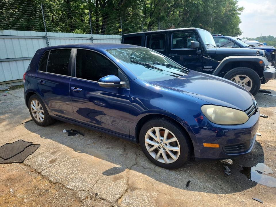 2010 Volkswagen Golf VIN WVWDA7AJ0AW375223 COPART salvage auction — WATER/FLOOD, Fl - Certificate Of Title, sold $325 on 2026-08-04 (photo 4)