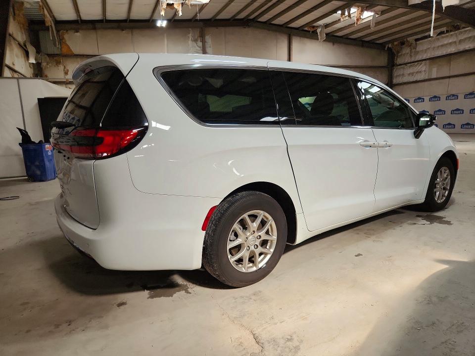 2026 Chrysler Pacifica VIN 2C4RC1BG4TR262595 COPART salvage auction — SIDE, NC - CERTIFICATE OF TITLE, sold $13,200 on 2026-07-27 (photo 3)