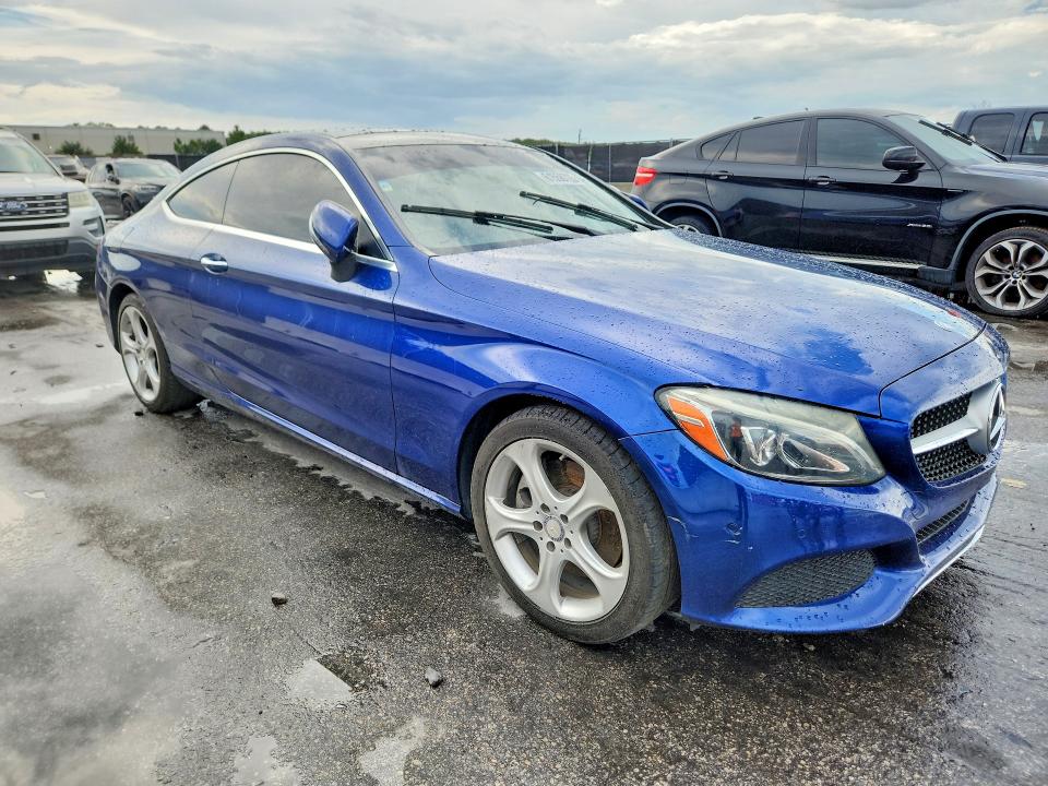 2017 Mercedes-benz VIN WDDWJ4JB9HF326201 COPART salvage auction — MINOR DENT/SCRATCHES, Fl - Certificate Of Title (P), sold $7,700 on 2026-08-03 (photo 4)