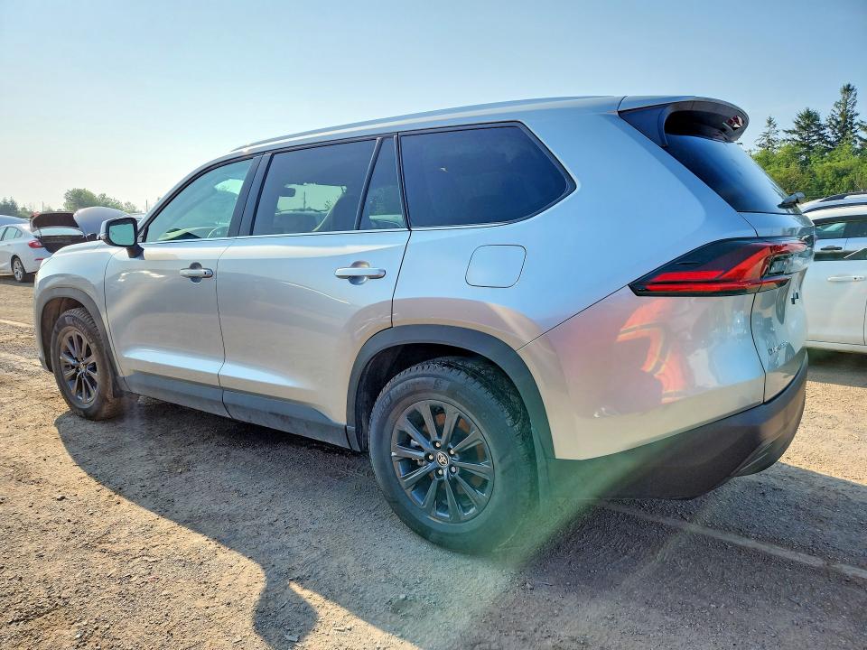 2026 Toyota Highlander VIN 5TDACAB55TS070900 COPART salvage auction — FRONT END, On - Permit No Brand - Unfit (P), sold $38,750 on 2026-07-16 (photo 2)
