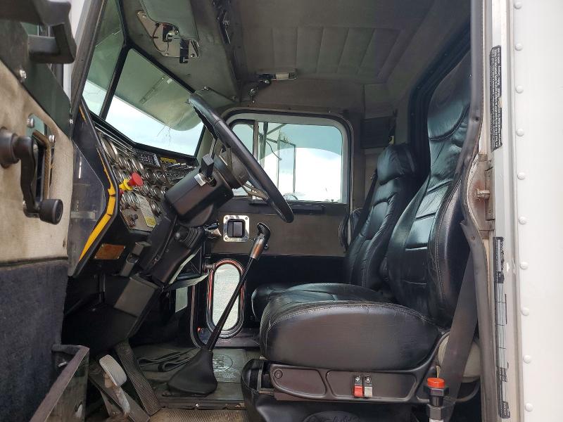 1990 Peterbilt 379 VIN 1XP5D29X1LD291612 COPART salvage auction — MECHANICAL, FL - CERT OF TITLE SLVG REBUILDABLE, sold $45,750 on 2026-08-27 (photo 7)