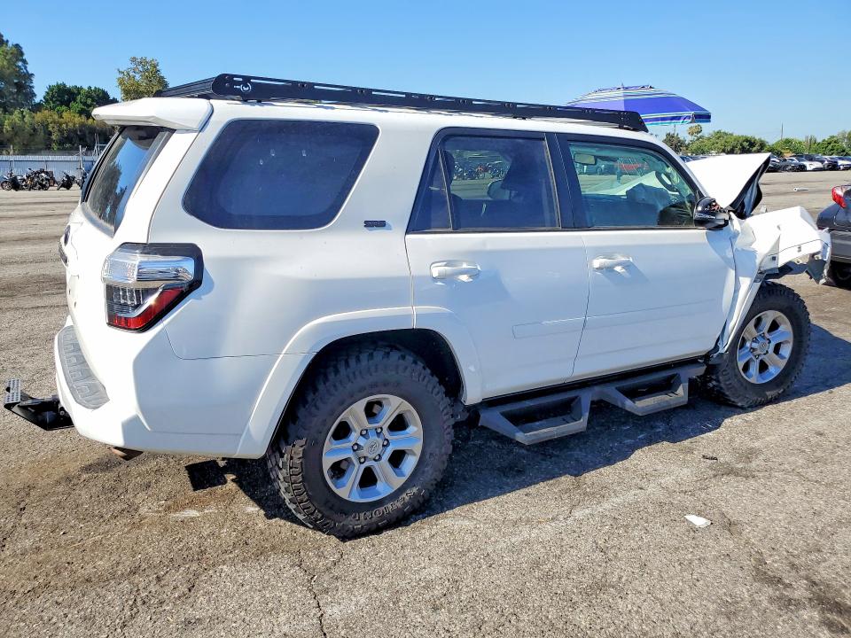 2020 Toyota 4runner VIN JTEBU5JR4L5781633 COPART salvage auction — FRONT END, Ca - Salvage Certificate, sold $6,800 on 2026-07-17 (photo 3)