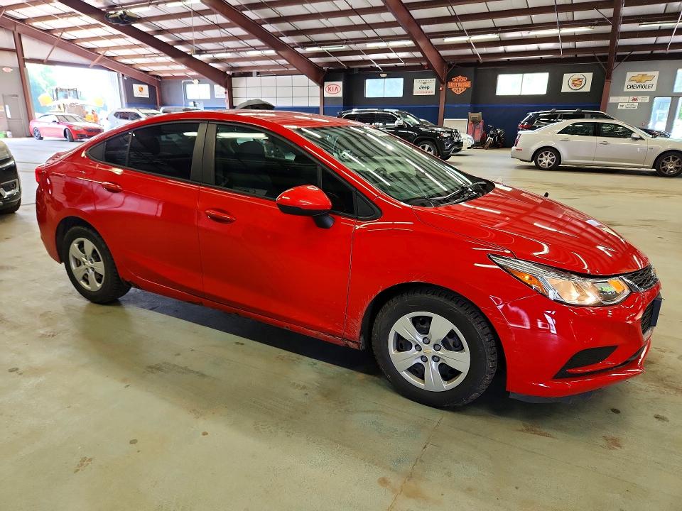 2017 Chevrolet Cruze VIN 1G1BC5SM3H7140603 COPART salvage auction — MINOR DENT/SCRATCHES, Vt - Cert Of Title-Rebuilt Vehicle (P), sold $2,950 on 2026-07-10 (photo 4)