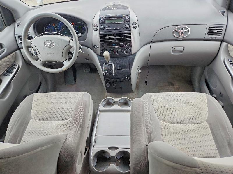 2009 Toyota Sienna VIN 5TDZK23C09S262615 COPART salvage auction — SIDE, MA - CERT OF TITLE-RECONSTRCTD COLL, sold $1,500 on 2026-07-09 (photo 8)